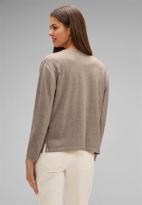 kurze-strickjacke-bleached-sand-melange