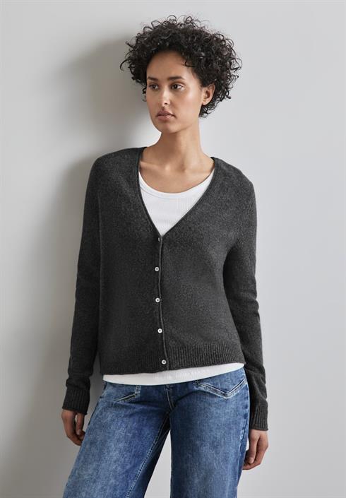 kurzer-cardigan-gravel-grey-mel