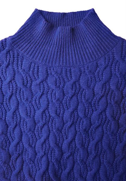 Kurzer Strickpullover force blue