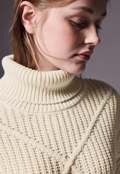 Kurzer Strukturpullover soft beige