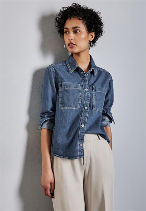 kurzes-jeanshemd-medium-blue-clean