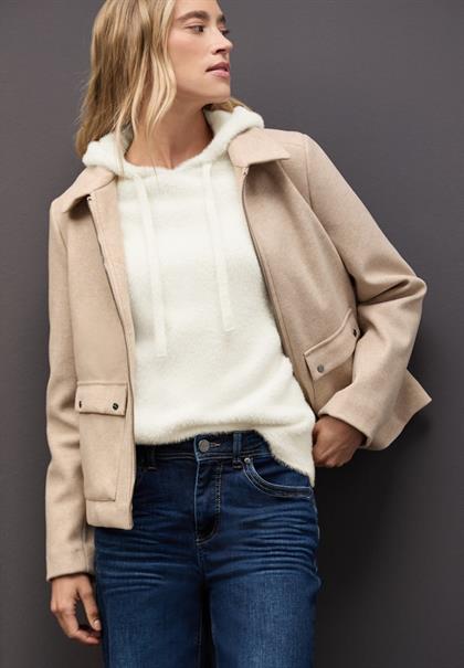 Kuscheliger Kapuzenpullover soft beige