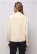 Kuscheliger Pullover soft beige