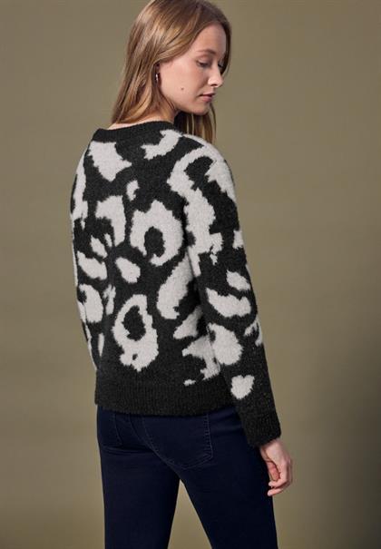 Kuscheliger Rundhalspullover black