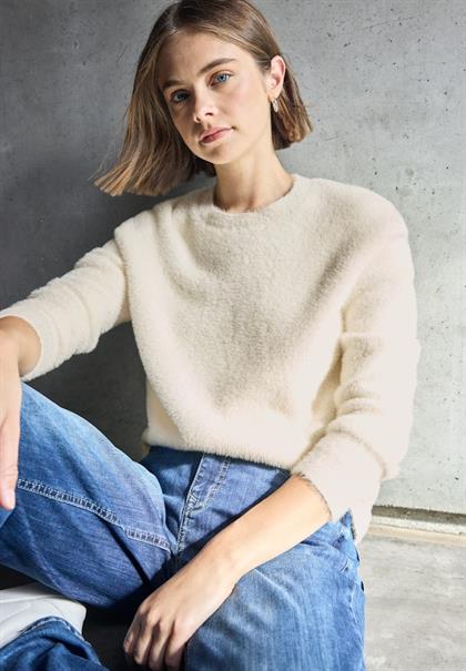 Kuscheliger Rundhalspullover soft beige