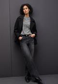 Kuscheliges Leo-Shirt black