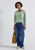 Kuscheliges V-Neck Shirt serene green