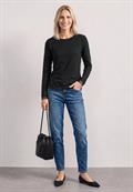 Langarm Shirt mit Boat Neck und Spitze black