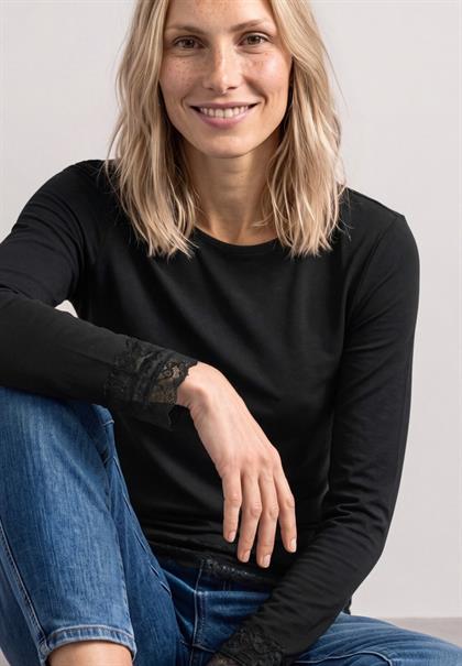 Langarm Shirt mit Boat Neck und Spitze black