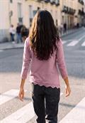 Langarm Shirt mit diagonalem Saum pearly rose