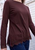 Langarm Shirt mit diagonalem Saum russet red