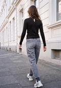 Langarm Shirt mit Rundhals und Rüschen black