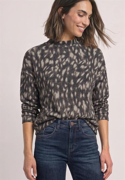 langarm-shirt-mit-turtle-neck-und-muster-black