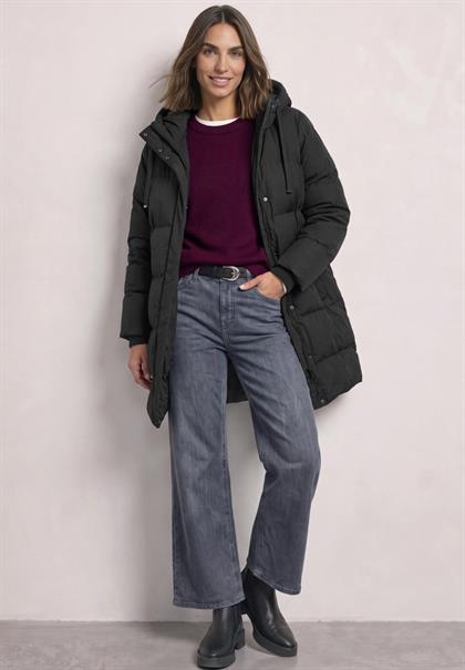 Lange Jacke mit Kapuze und Steppmuster black