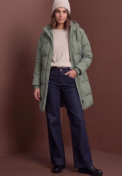 Lange Jacke mit Kapuze und Steppmuster somber green
