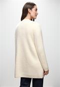 Langer Federgarn Cardigan soft beige