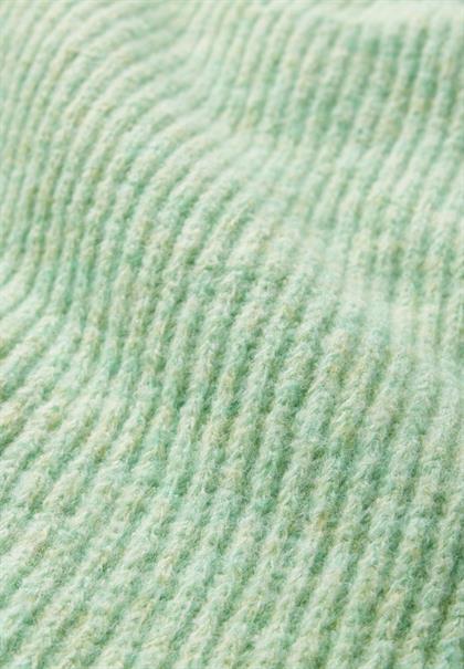 Langer Schal patina green mel.