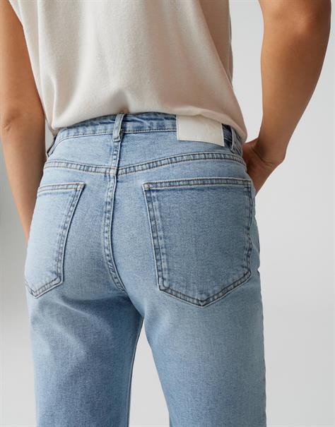 Lani twist light air blue