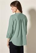 Leichte Bluse matcha green