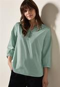 Leichte Bluse matcha green