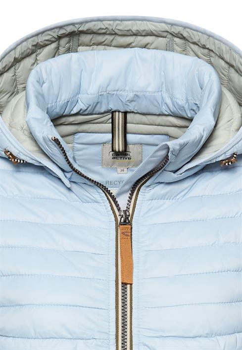 leichte-steppjacke-aus-recyceltem-polyamid-light-blue