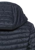 Leichte Steppjacke aus recyceltem Polyamid navy