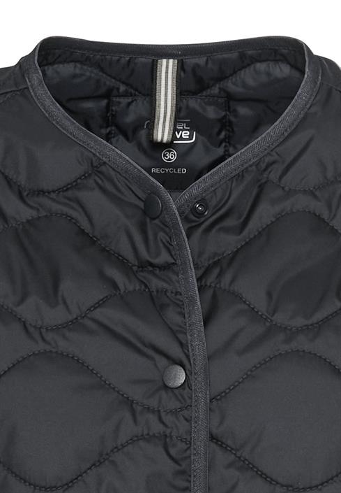 leichte-steppjacke-mit-taschen-navy