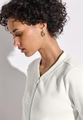 Leichte Strukturjacke off white