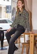 Leo-Bluse mit Backprint black