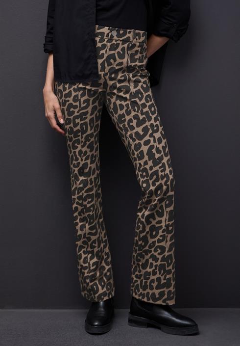 leo-bootcut-hose-silk-brown