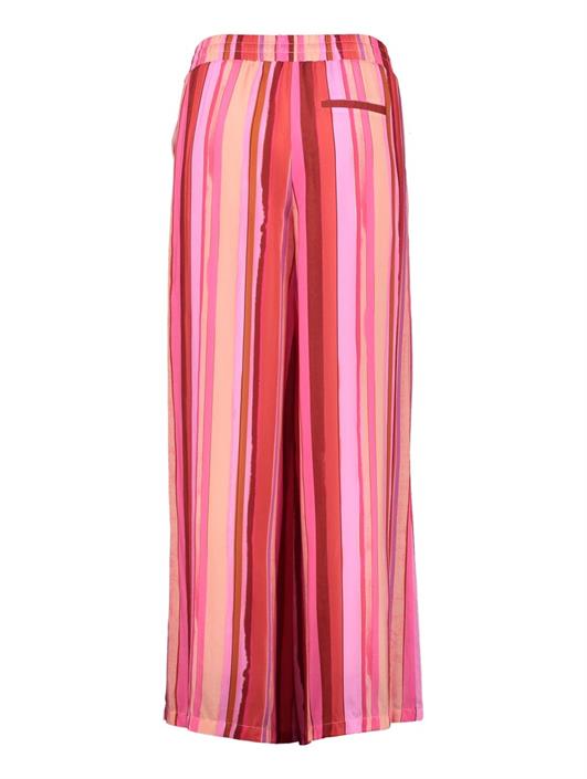 lg-v-tr-hi44lla-8295-pink-berry-stripe