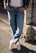 light blue authentic washed