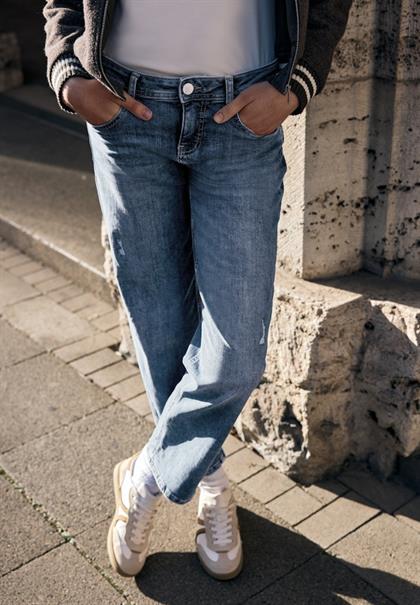 light blue authentic washed