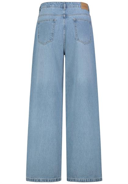 light blue denim l219
