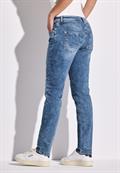 light blue destroy wash