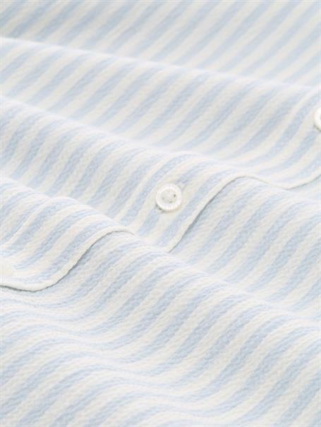 light blue white stripe