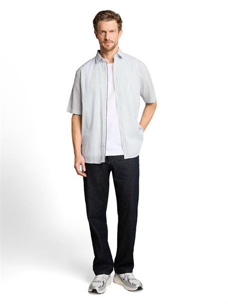 light blue white stripe