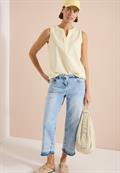 light buttermilk yellow