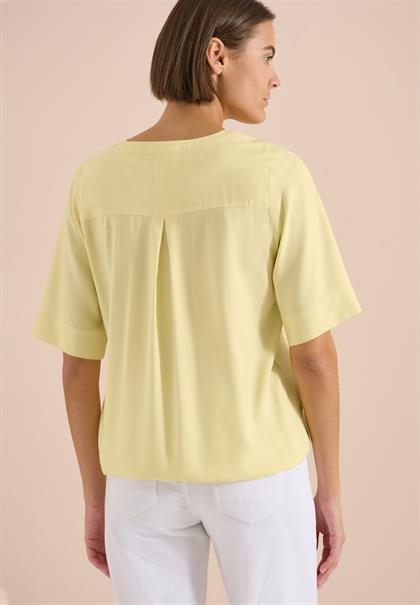 light buttermilk yellow