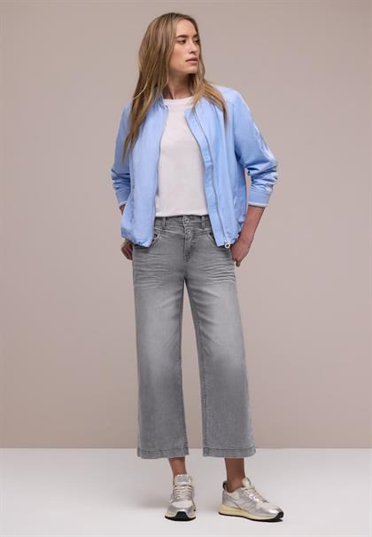 light grey wash