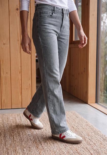 light grey wash