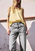 light grey washed