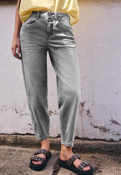 light grey washed