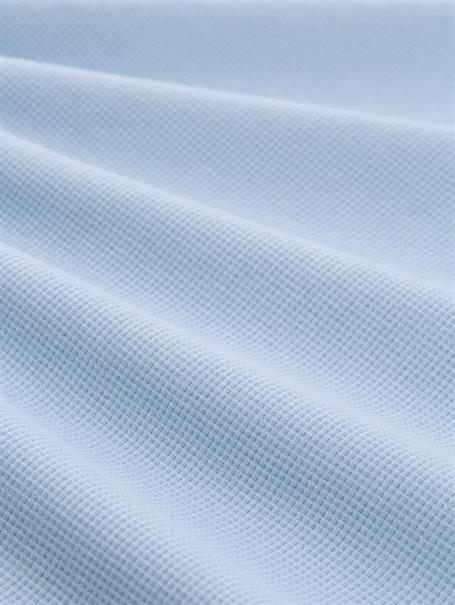 light metal blue