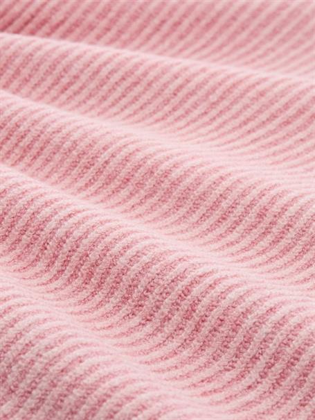 light pink structure