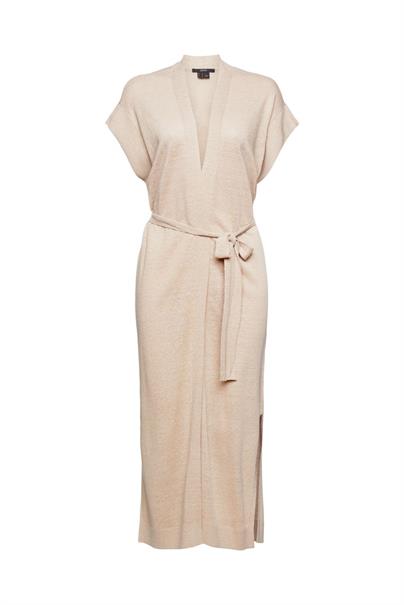 light taupe