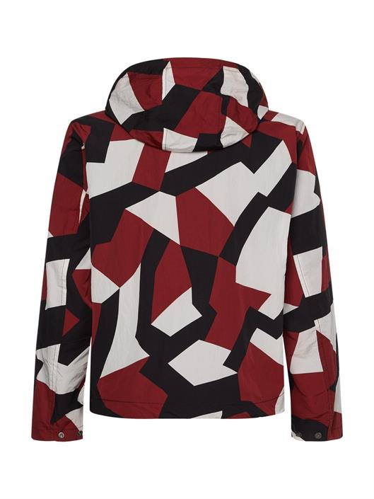 lightweight-hooded-print-jacket-dazzle-camo-rouge