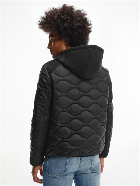 LIGHTWEIGHT ONION QUILT JACKET ck black