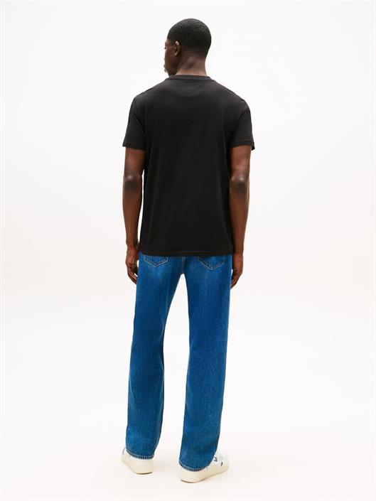 linear-logo-slim-crew-neck-t-shirt-black