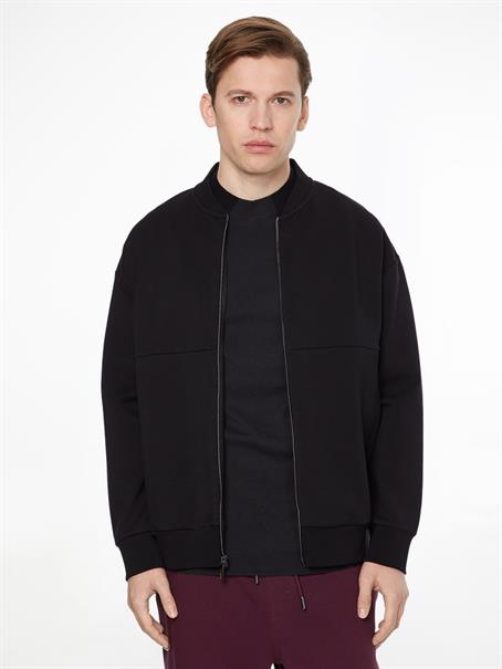 Logo Jacke ck black